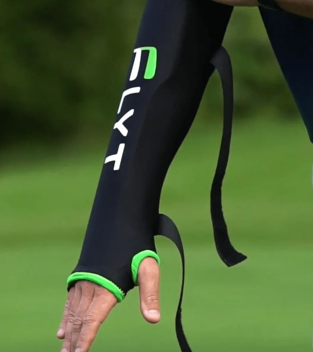FLYT Golf Chipping Sleeve Golf Swing Trainer - Image 8