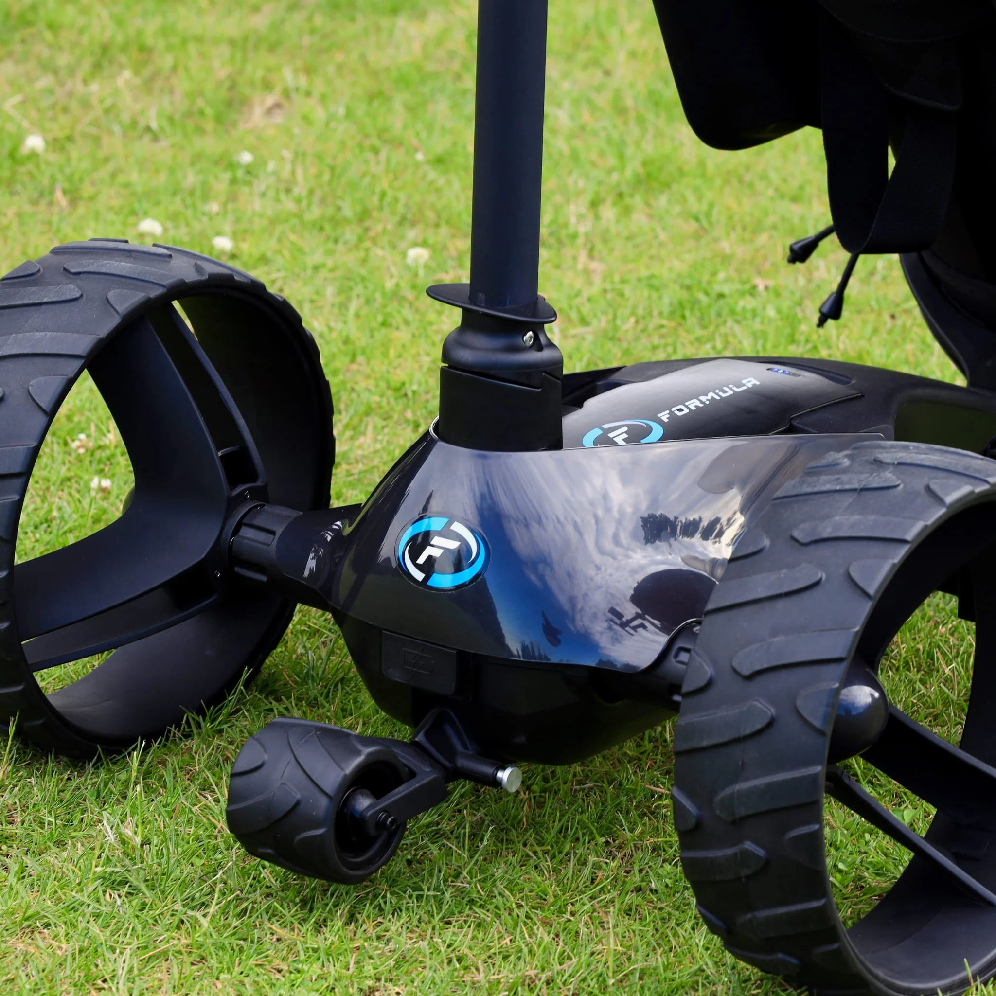 Cart Tek Formula Remote Golf Trolley - Image 15
