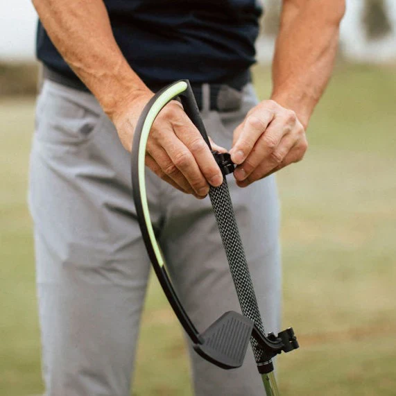 The Hanger Golf Swing Trainer - Image 2